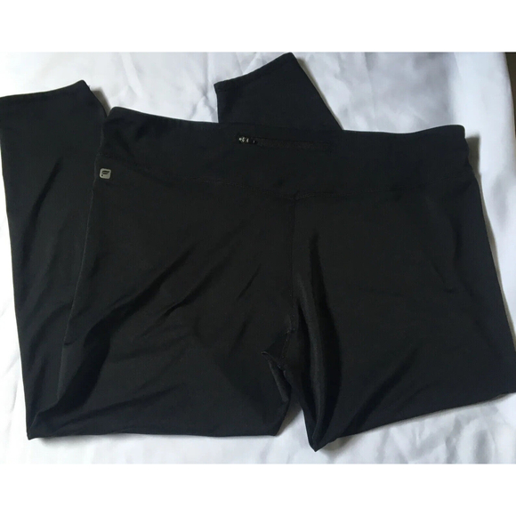 Fabletics Womens Capri Pants Extra Large Black Stretch Legging Athleisure Crop - Picture 9 of 11